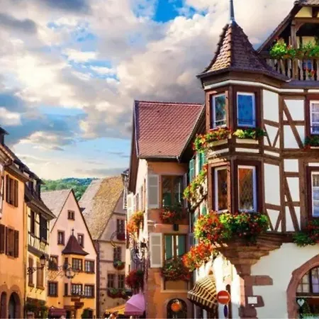 Apartment & Les Loges Du Capucin *