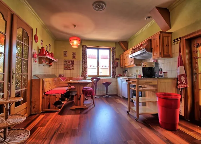 Apartment & Les Loges Du Capucin *