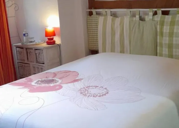 Apartment & Les Loges Du Capucin